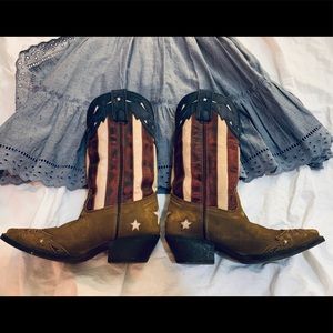 Laredo Stars and Stripes cowboy boots size 6